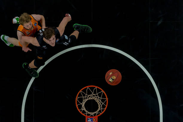 程紧密或者 程紧密或者