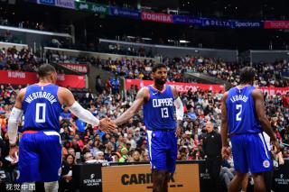 德比肩的重 德比肩的重